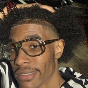 Meet your Posher, Jamal